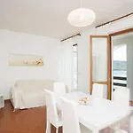 アパート Casa Sabrina ポルトフェッラーイオ